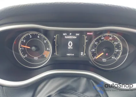 2015 Jeep Cherokee Sport из США, поврежденный, VIN 1C4PJLAB2FW547340